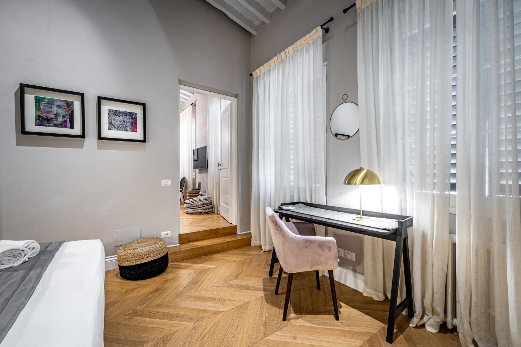 Hs4U Ricasoli Luxury Apartment Near Duomo N.1 Florence Buitenkant foto